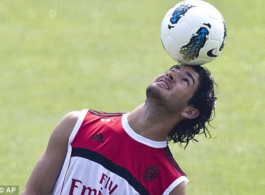 Diem tin 3/8: Chelsea chuyen huong sang Pato hinh anh