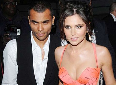 Cheryl lai 'chui dau vao ro' hinh anh