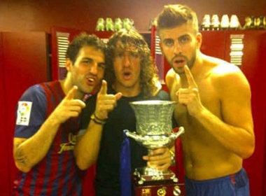 'Sao' Barca tao dang nhi nhanh ben Sieu Cup hinh anh