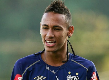 Neymar lam 'bo tre con' o tuoi 19 hinh anh