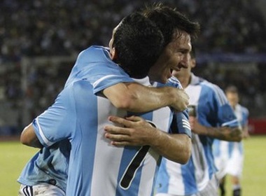Messi toa sang, Argentina thang 'man nhan' truoc Nigeria hinh anh