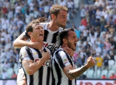 Juve mung san moi bang chien thang vui dap Parma hinh anh