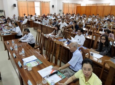 Sau phat bieu cua 'bau' Kien, VFF chi trich bao chi hinh anh