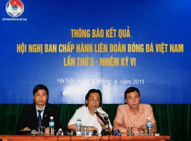 Bong da noi phat trien nong, VFF co sach 'toi'? hinh anh