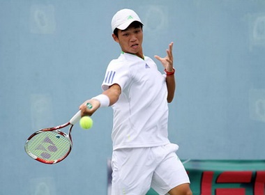 Hoang Thien dung ban than tai ban ket U18 quoc te hinh anh