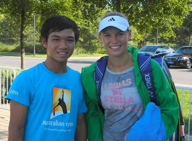 Hoang Thien tinh co gap tay vot nu so 1 the gioi hinh anh