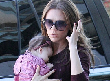 Hai me con Vic 'tong xuyet tong' hinh anh