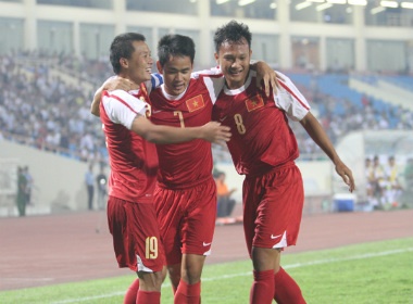 Thanh Luong lap cu dup, U23 Viet Nam dai thang hinh anh