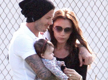 Mot ngay di choi vui ve cua gia dinh Becks hinh anh