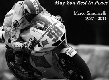 Chang duong dang nho cua tay dua doan menh Simoncelli hinh anh