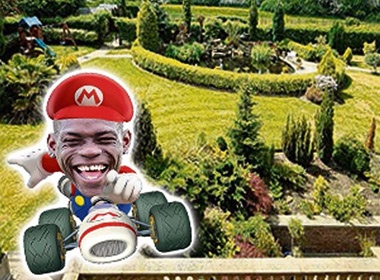 Balotelli lam 'quai xe' trong vuon nha hinh anh