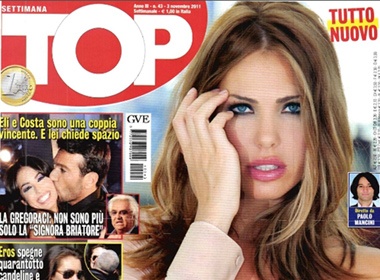 Ba xa Totti khoe vong 1 hung ho tren tap chi hinh anh