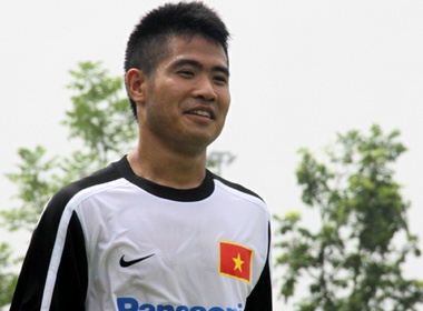 Tuyen thu U23 Viet Nam bi ke xau hack nick, lua tien hinh anh