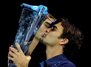 Federer lan thu 6 dang quang ATP World Tour Finals hinh anh