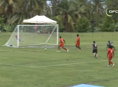 Mat ban thang oan uong vi vung nuoc mua hinh anh