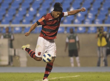 10 pha chuyen bong kho tin nhat lang tuc cau hinh anh