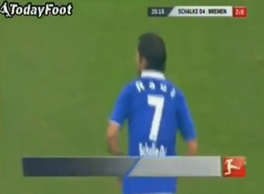 Chiem nguong hat-trick moi nhat cua 'Chua nhan' Raul hinh anh
