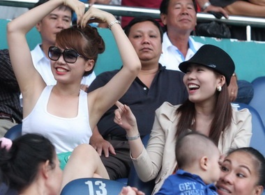 Nhung bong hong co vu cuong nhiet Sai Gon FC hinh anh