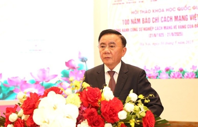 Bao chi dong hanh cung ky nguyen vuon minh cua dan toc hinh anh