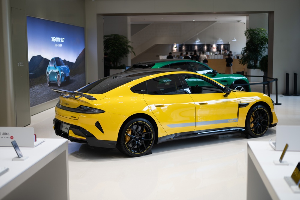 Vi sao tay nam cua an tren oto bien thanh moi lo? hinh anh