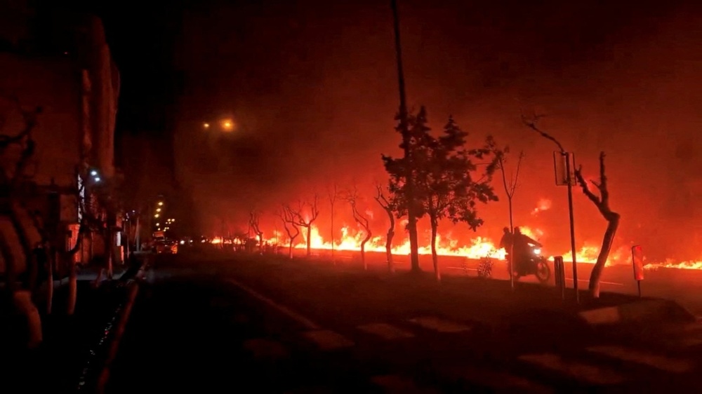 'Mua den' tai Iran la gi? hinh anh