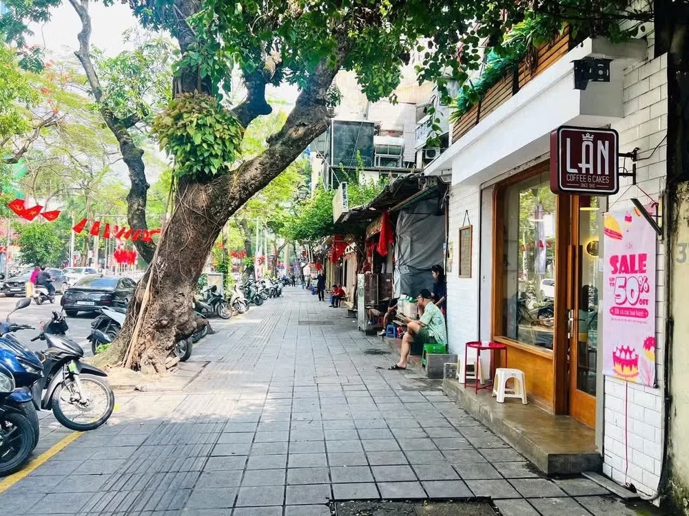 Ha Noi du kien cho thue via he kinh doanh tai phuong Hoan Kiem, Cua Nam hinh anh