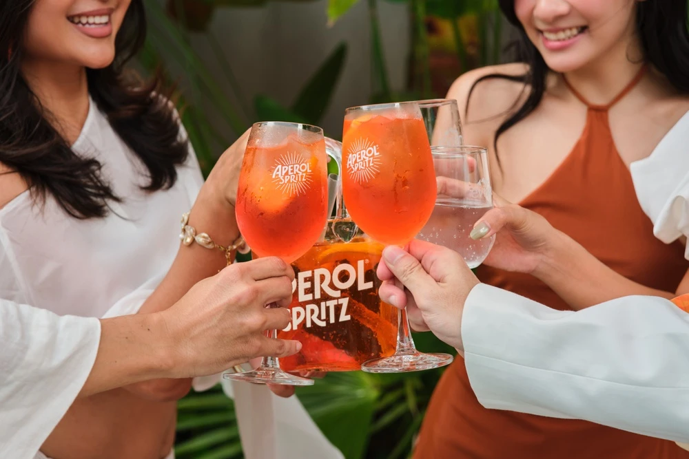 Aperol Spritz mở ra khoảnh khắc thư giãn chuẩn Italy cho người trẻ
