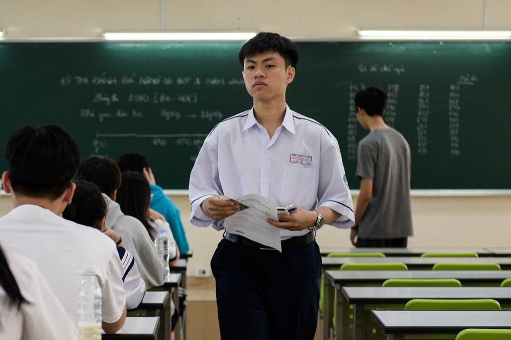 Bộ GD&ĐT nêu lý do bỏ cộng điểm IELTS khi xét tuyển