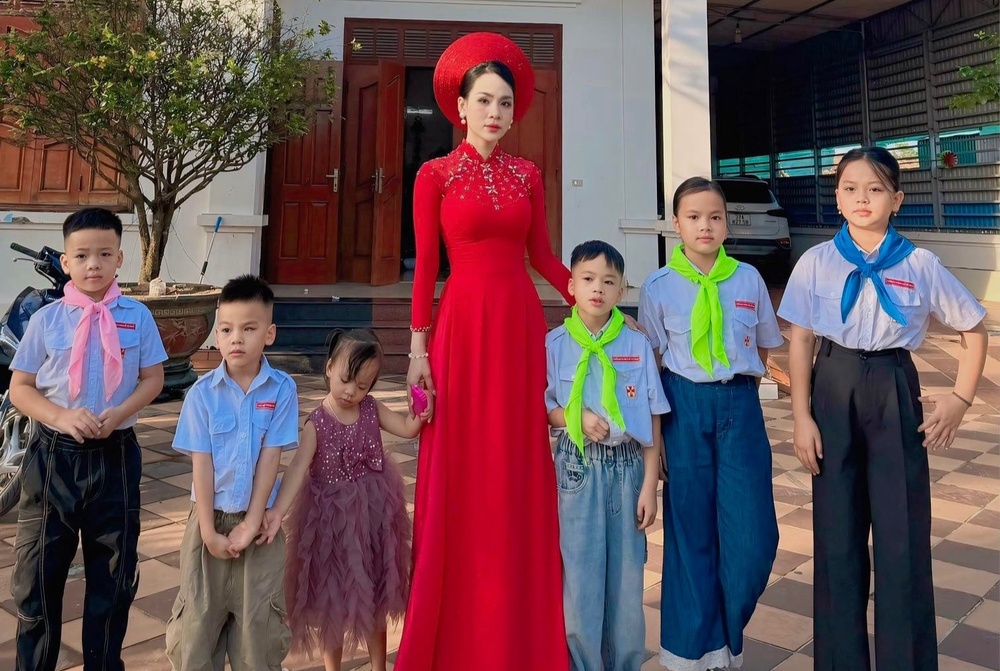 Me o Nghe An sinh 6 lan trong 8 nam, tien nuoi con 60 trieu/thang hinh anh