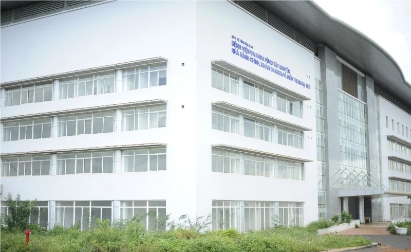 Nhieu bac si chi 200-300 trieu mua chung chi hanh nghe y gia hinh anh