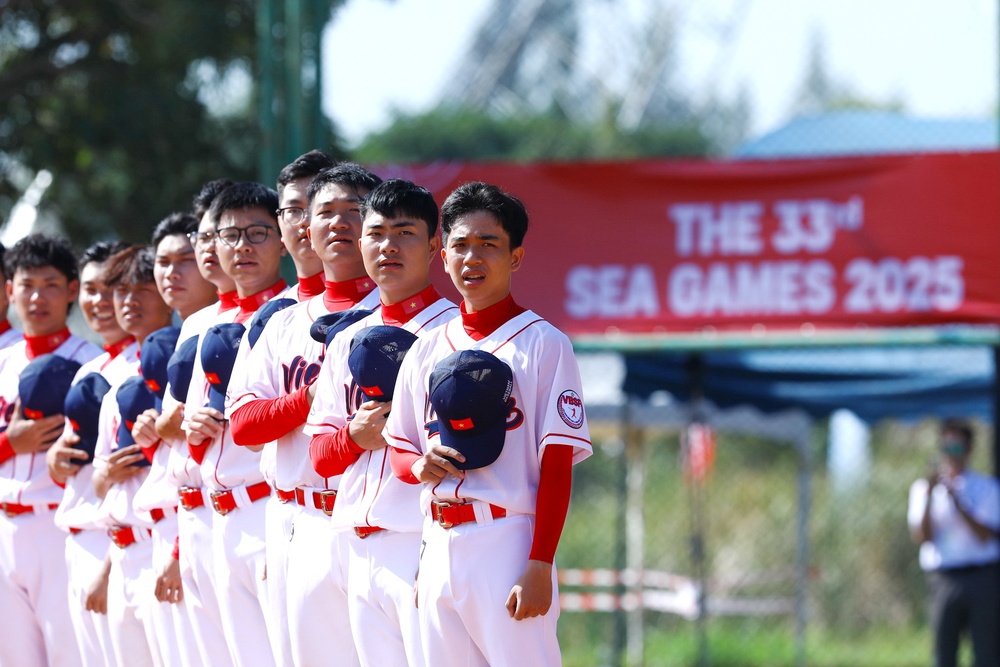 Nua trieu USD cho bong chay Viet Nam duoi kip Lao hinh anh