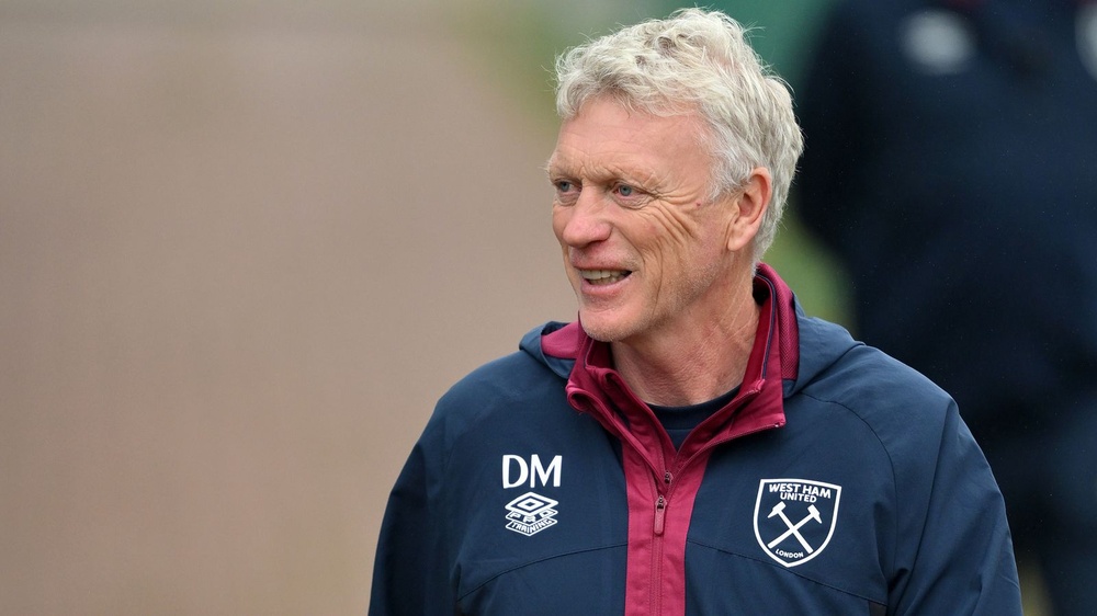 Moyes muon gop phan day Tottenham xuong hang hinh anh