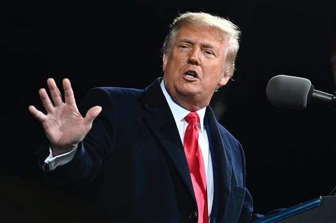 Chinh quyen ong Trump quet mang xa hoi, xoa bai lieu co an toan? hinh anh