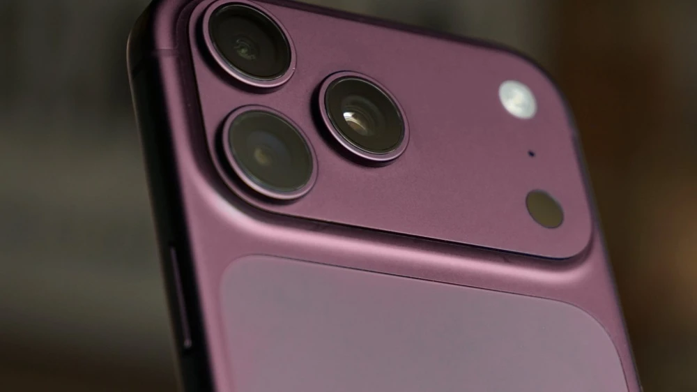 Hacker lay trom anh that cua iPhone 18 Pro hinh anh