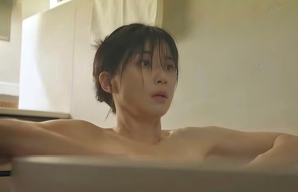 Đạo diễn lên tiếng vụ phim 18+ gây tranh cãi
