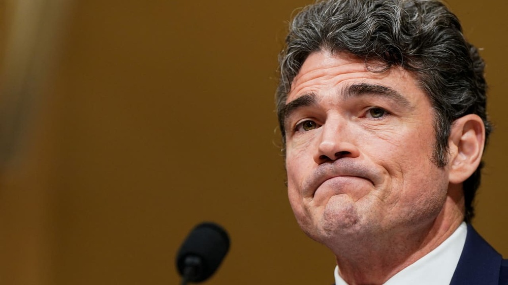 Giam doc chong khung bo cua My tu chuc, chi trich chien dich tai Iran hinh anh