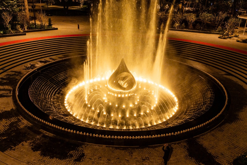 TP.HCM khanh thanh Cong vien tuong niem nan nhan Covid-19 hinh anh