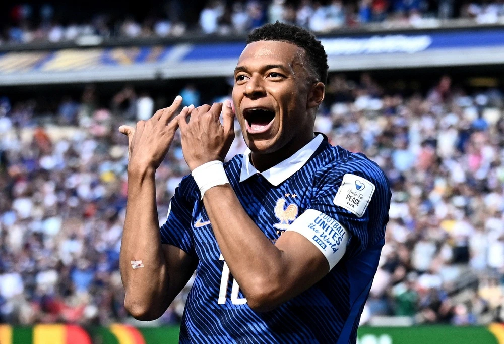 Mbappe ruc sang tai World Cup hinh anh