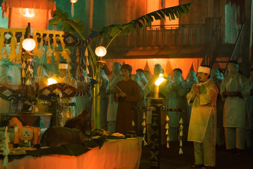 ‘Quỷ Nhập Tràng’ tung trailer gây ám ảnh, yếu tố kinh dị nặng đô