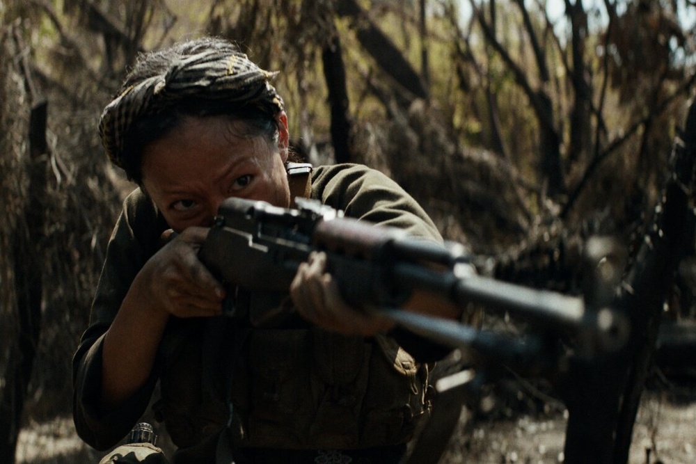 Nín thở theo từng khung hình của 'Địa đạo: Mặt trời trong bóng tối'