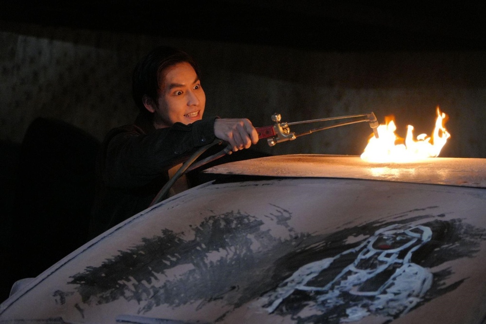 Chất kinh dị khác biệt trong 'Đồi hành xác: Tà thuyết đen trở lại'