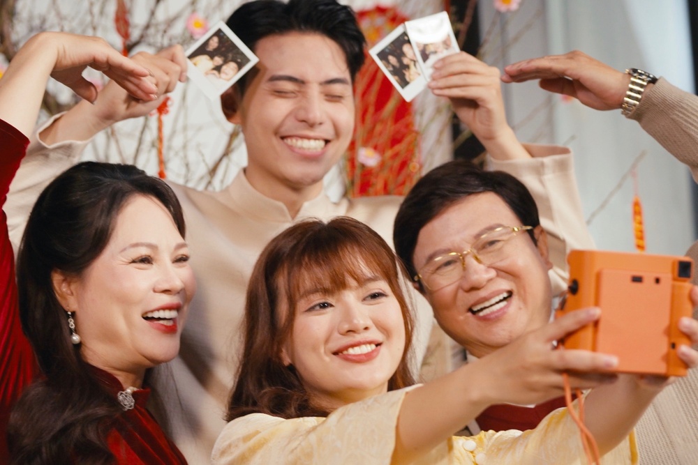 Tu khoanh khac nho den cai Tet 'du de vui, day de nho' hinh anh