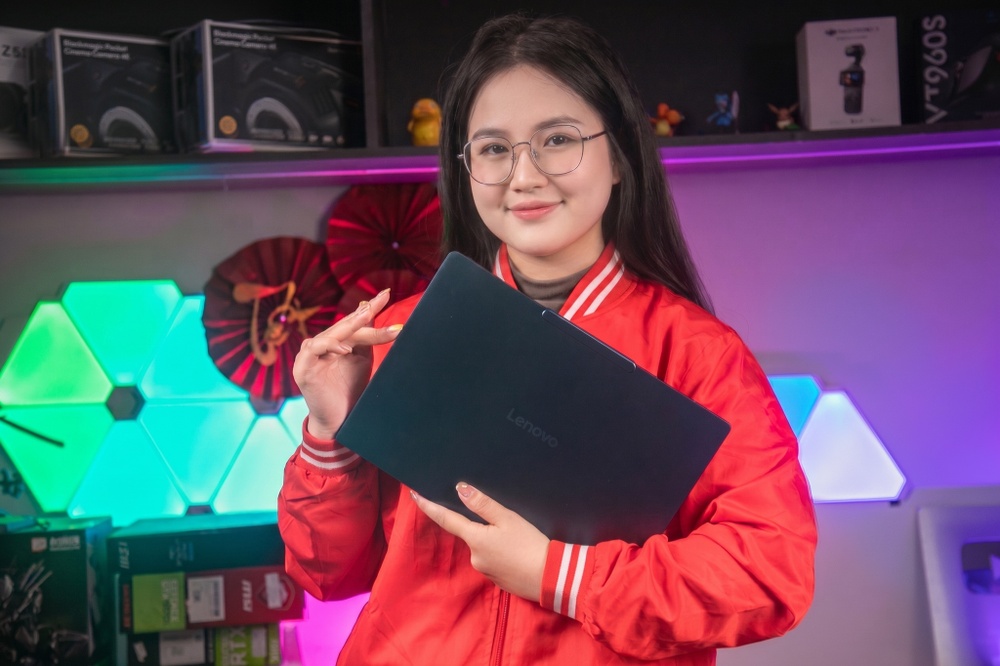 Lenovo Yoga Slim 7 - suc manh AI trong than may ‘sieu mong’ hinh anh