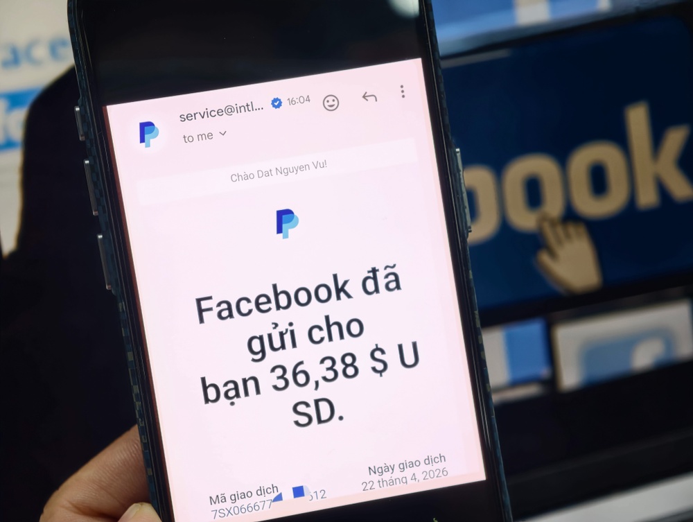 Facebook bat dau tra tien cho nguoi Viet hinh anh