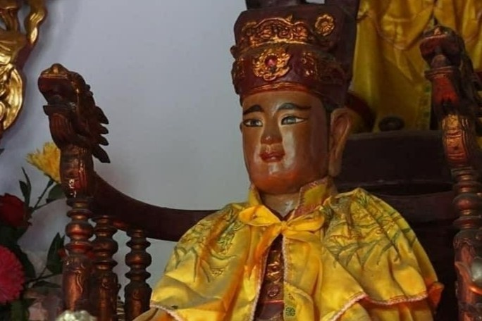 Huyen tich than Linh Lang ben song To Lich hinh anh