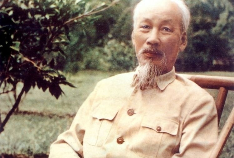 Nguoi thay cua bao chi cach mang Viet Nam hinh anh
