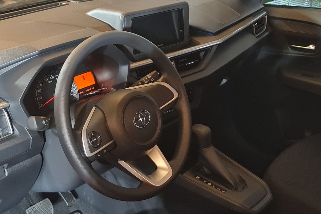 xe gia re cua Toyota anh 3