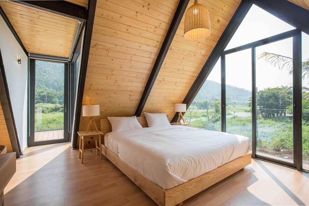 Ngoi nha duong gia 180 m2 khong khoi bui duoi chan nui Son Tra hinh anh 10 