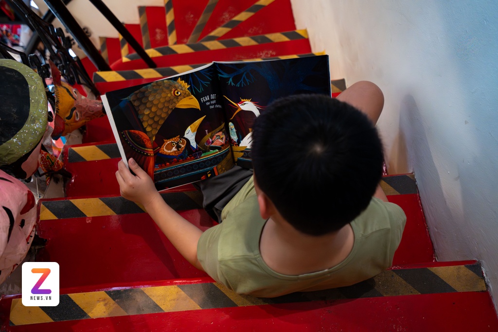 the bookworm hanoi anh 6