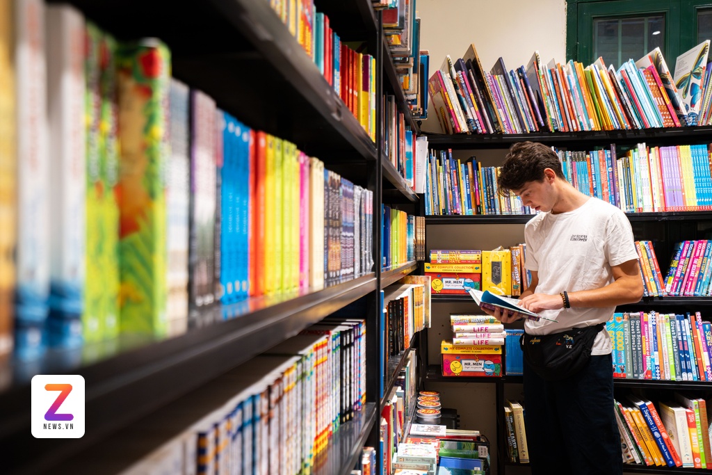 the bookworm hanoi anh 3